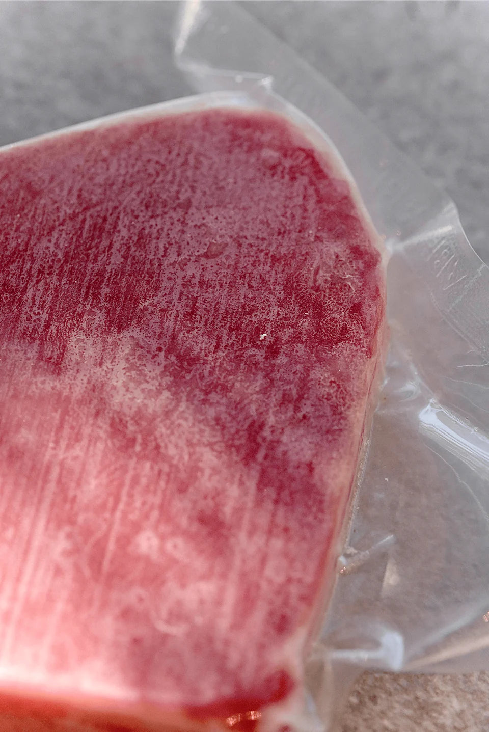 Fresh yellowfin tuna fillet steak by Artists Industries, 0.45lb (205g)